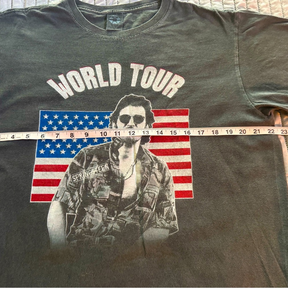 Vintage Bruce Springsteen World Tour Graphic T-Shirt - Black EUC - Picture 3 of 6